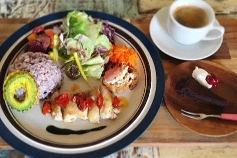 cafe icoi（カフェ イコイ）