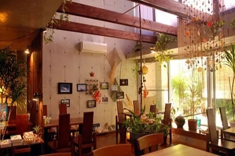Cafe 椰子並木